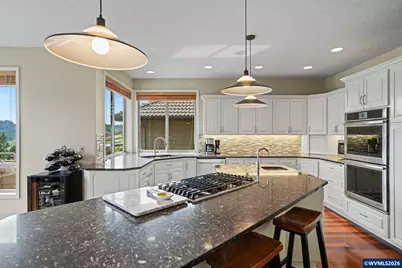 918 Hazeltine Av SE, Salem, OR 97306 - Photo 19