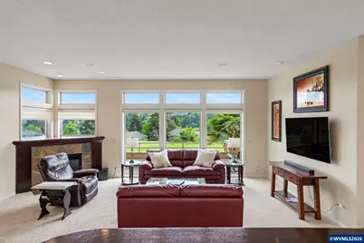 918 Hazeltine Av SE, Salem, OR 97306 - Photo 15