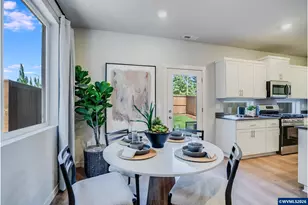 8875 SW Mohegan Ln, Tualatin, OR 97062 - Photo 13