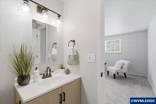 2585 Nautilus Ave NW, Salem, OR 97304 - Photo 17