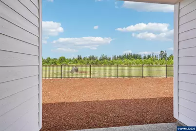 717 Magnolia Av, Woodburn, OR 97071 - Photo 19