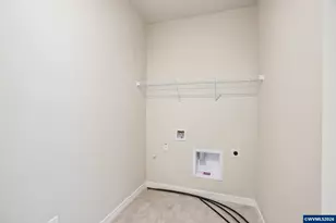 717 Magnolia Ave, Woodburn, OR 97071 - Photo 15