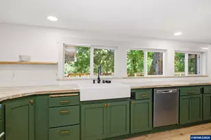 6975 NW Mountain View Dr, Corvallis, OR 97330 - Photo 15