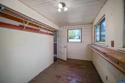 332 24th St NE, Salem, OR 97301 - Photo 33