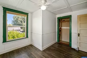 332 24th St NE, Salem, OR 97301 - Photo 29