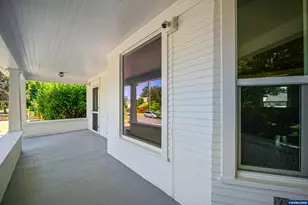 332 24th St NE, Salem, OR 97301 - Photo 5