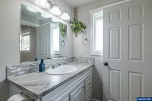 2261 Fulton Pl SE, Albany, OR 97322 - Photo 27