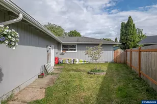 2261 Fulton Pl SE, Albany, OR 97322 - Photo 3