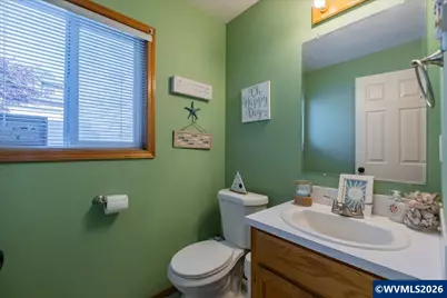 408 NE Box Ct, Sheridan, OR 97378 - Photo 13
