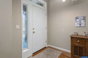 2516 Laura Vista Dr NW, Albany, OR 97321 - Photo 5