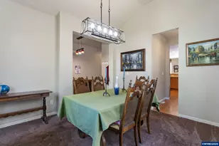 2516 Laura Vista Dr NW, Albany, OR 97321 - Photo 7