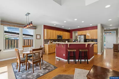 2516 Laura Vista Dr NW, Albany, OR 97321 - Photo 11