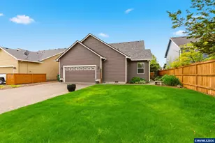 1607 Wood Duck St, Silverton, OR 97381 - Photo 35