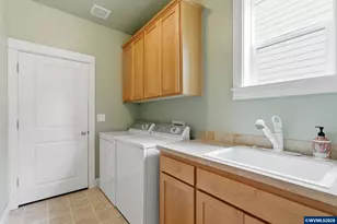 1607 Wood Duck St, Silverton, OR 97381 - Photo 23