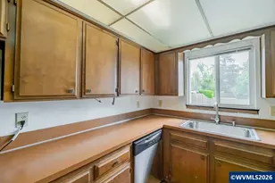 190 SE Atwood Ave, Corvallis, OR 97330 - Photo 23