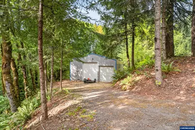 6727 River Springs Dr S, Salem, OR 97306 - Photo 43