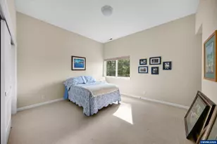 6727 River Springs Dr S, Salem, OR 97306 - Photo 33