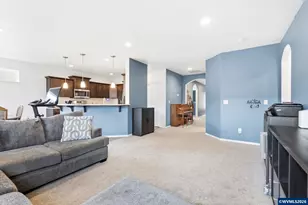 559 SE Casting St, Albany, OR 97322 - Photo 11