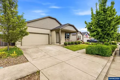 559 SE Casting St, Albany, OR 97322 - Photo 5