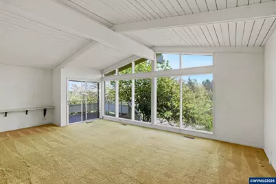 3383 Country Club Rd S, Salem, OR 97302 - Photo 9