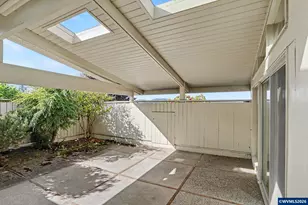 3383 Country Club Rd S, Salem, OR 97302 - Photo 7