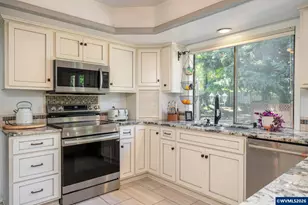 6031 SE Aldercrest Rd, Milwaukie, OR 97267 - Photo 7