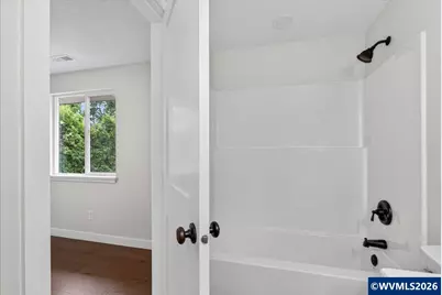 553 Elm St, Jefferson, OR 97352 - Photo 25