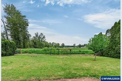 553 Elm St, Jefferson, OR 97352 - Photo 37