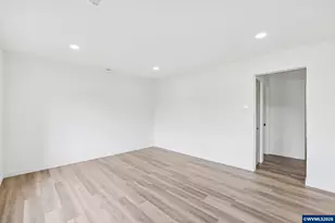 1405 Baker St NE, Salem, OR 97301 - Photo 7