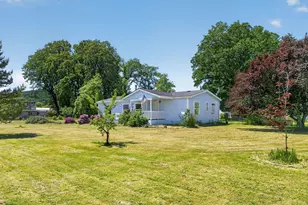 1216 43rd Ave, Sweet Home, OR 97386 - Photo 3