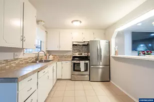 2440 Vallejo St NE, Salem, OR 97301 - Photo 7