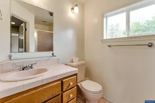928 Birch Ave, Cottage Grove, OR 97424 - Photo 25