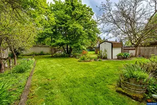 928 Birch Ave, Cottage Grove, OR 97424 - Photo 5