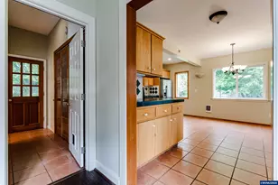 928 Birch Ave, Cottage Grove, OR 97424 - Photo 9
