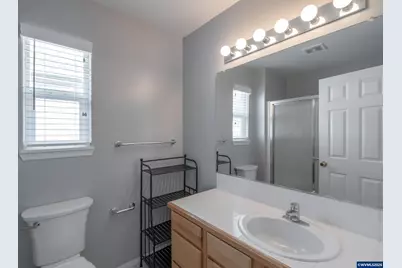 1067 SW Falcon Crest Dr, Dundee, OR 97115 - Photo 17