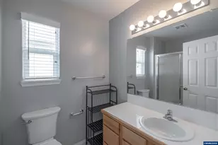 1067 SW Falcon Crest Dr, Dundee, OR 97115 - Photo 21