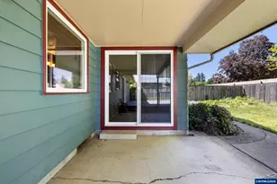 427 Wilshire Dr N, Keizer, OR 97303 - Photo 35