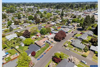 427 Wilshire Dr N, Keizer, OR 97303 - Photo 41