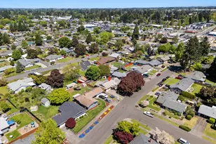 427 Wilshire Dr N, Keizer, OR 97303 - Photo 41