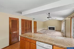 6768 Pelton Ct SE, Salem, OR 97306 - Photo 13