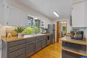 3540 16th Ct S, Salem, OR 97302 - Photo 13