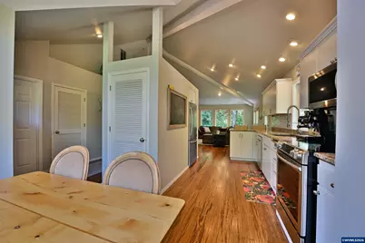 4227 Cloudview Dr S, Salem, OR 97302 - Photo 19