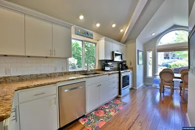4227 Cloudview Dr S, Salem, OR 97302 - Photo 17