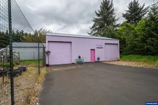 3187 Orchard Heights Rd NW, Salem, OR 97304 - Photo 43