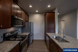 400 W Rose St, Lebanon, OR 97355 - Photo 3
