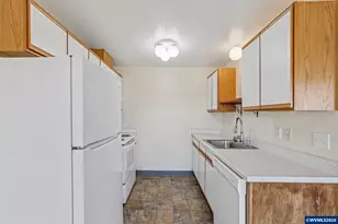 4286-4288 Northside Dr NE, Keizer, OR 97303 - Photo 9