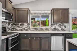 5780 Springwood Ave SE, Salem, OR 97306 - Photo 15