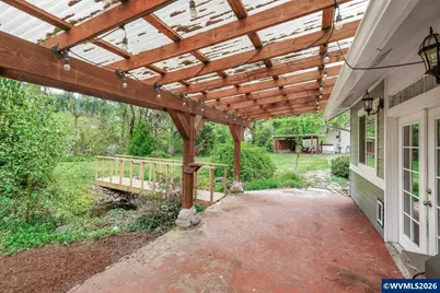 824 W Central Av, Gates, OR 97346 - Photo 39