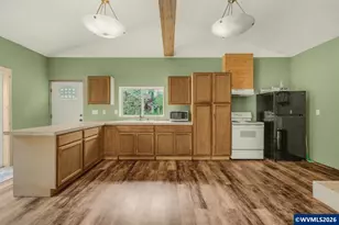 824 W Central Av, Gates, OR 97346 - Photo 31