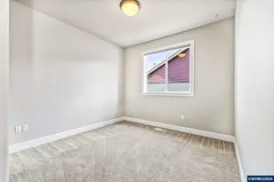 2271 Tuscana Ave S, Salem, OR 97306 - Photo 23